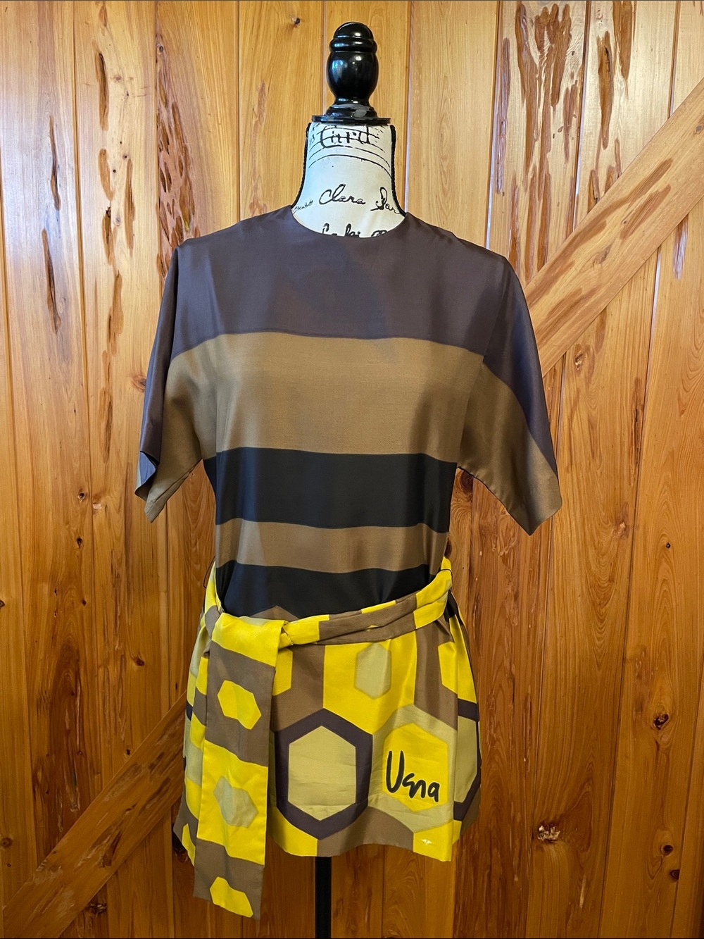 Vera Brown & Yellow Striped Short-Sleeve Top with Geometric Sash